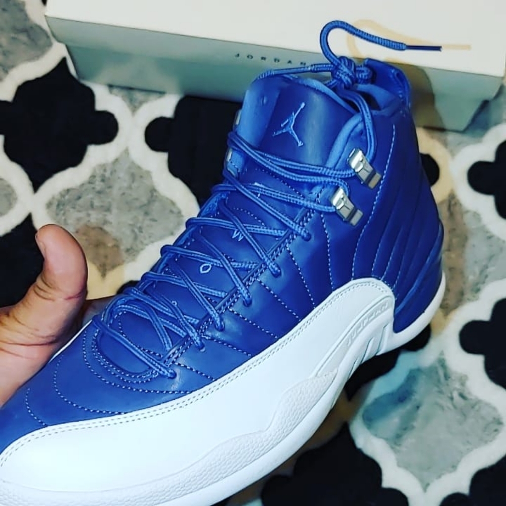 Jordan 12 Indigo